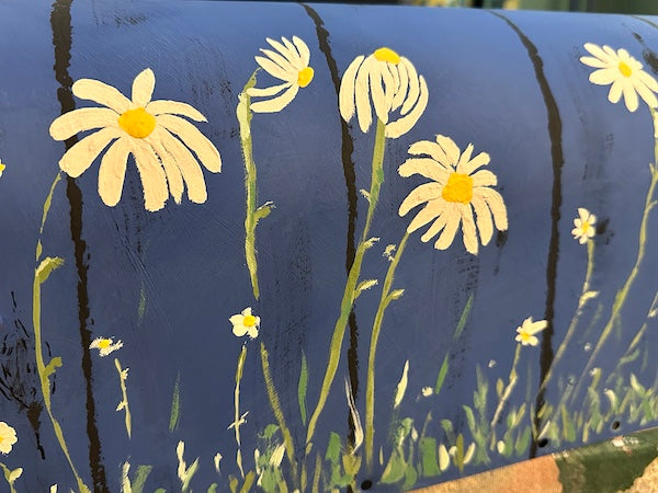 GroBox ~ White Daisies & Blue Fence