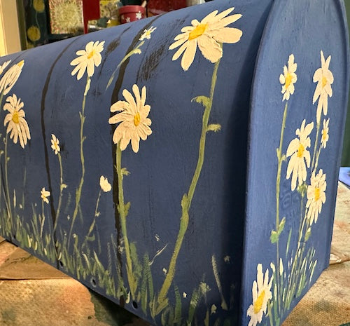 GroBox ~ White Daisies & Blue Fence