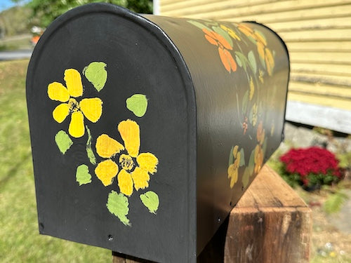 GroBox ~ Yellow & Orange