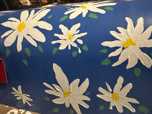 GroBox ~ White Daisies on Blue