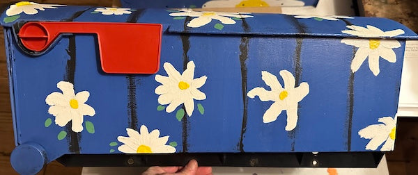 GroBox ~ White Daisies on Blue - Large Plastic